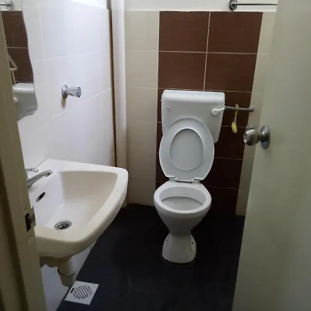 Miker Homestay Seri Iskandar Exterior photo